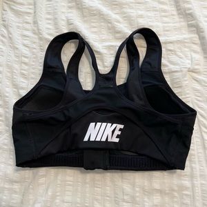 Nike Zip Sports Bra